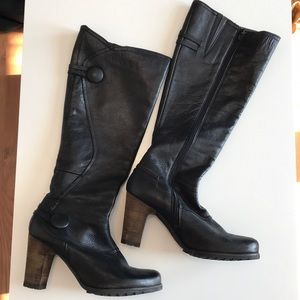 Miz Mooz boots